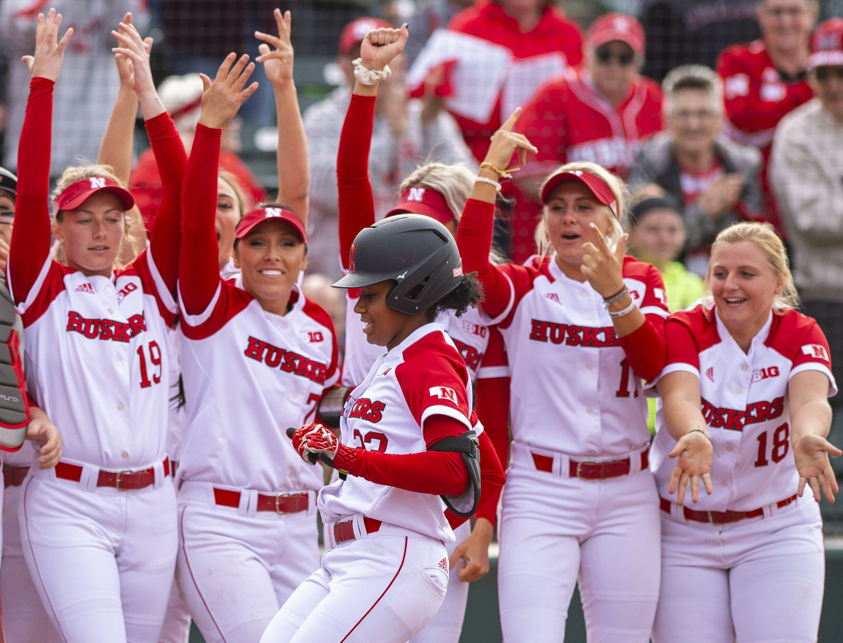NU Softball 4.26